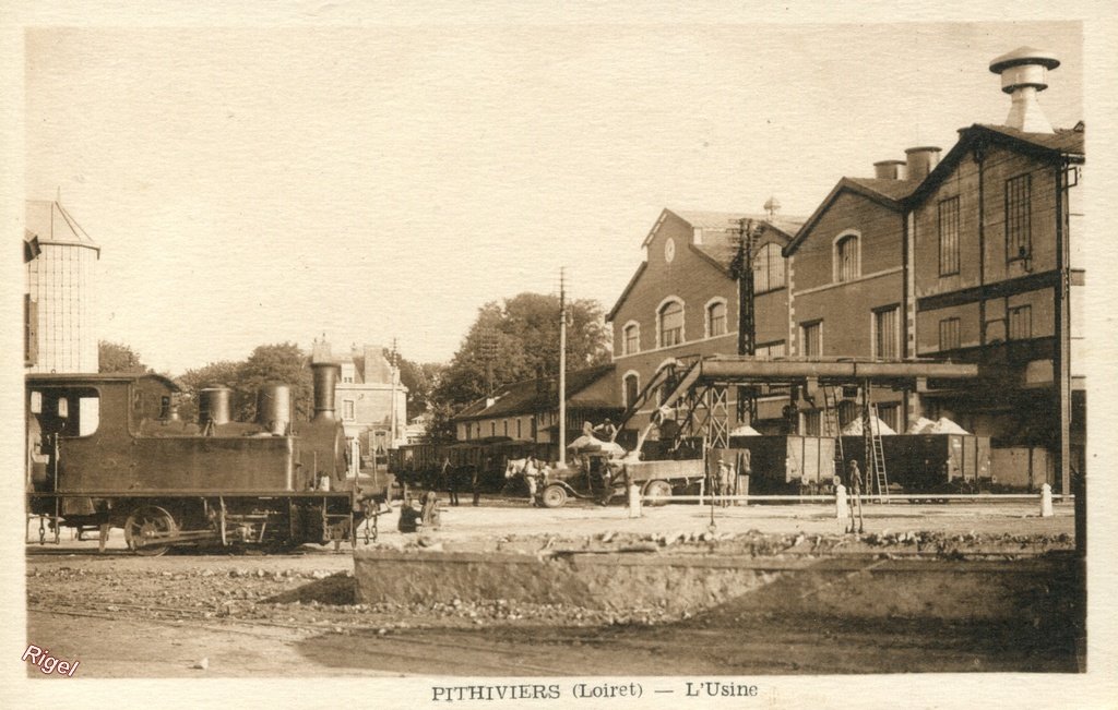 45-Pithiviers - l'Usine - Tramway de la sucrerie - L Lenormand.jpg