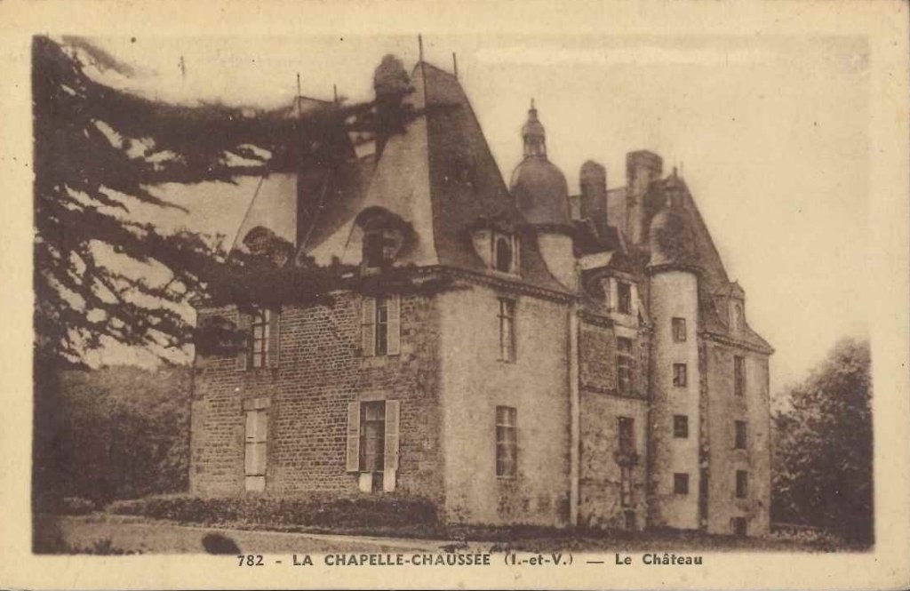 782 - La Chapelle Chaussée - Le château.jpg