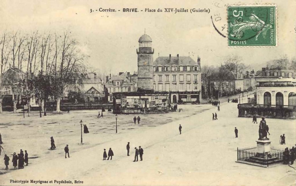 3 - Brive - Place du XIV juillet (Guierle.jpg