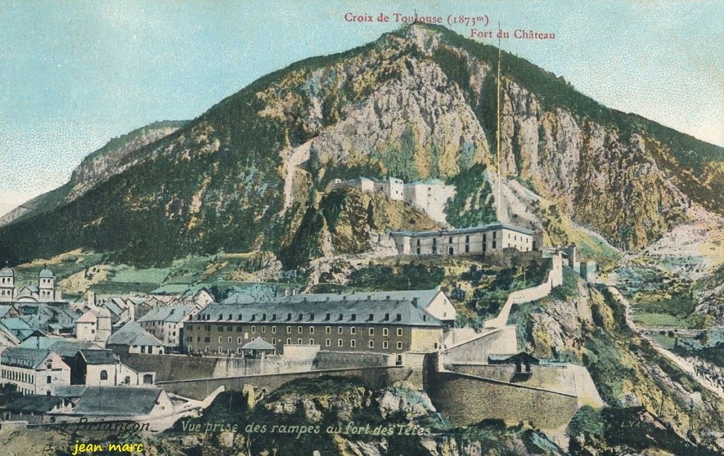 Briançon - Vue prise des rampes au Fort des Têtes.jpg