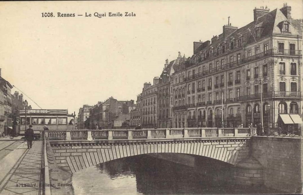 1008 - Rennes - Le quai Emile Zola.jpg