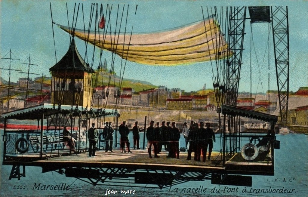 Marseille - La nacelle du Pont à transbordeur.jpg
