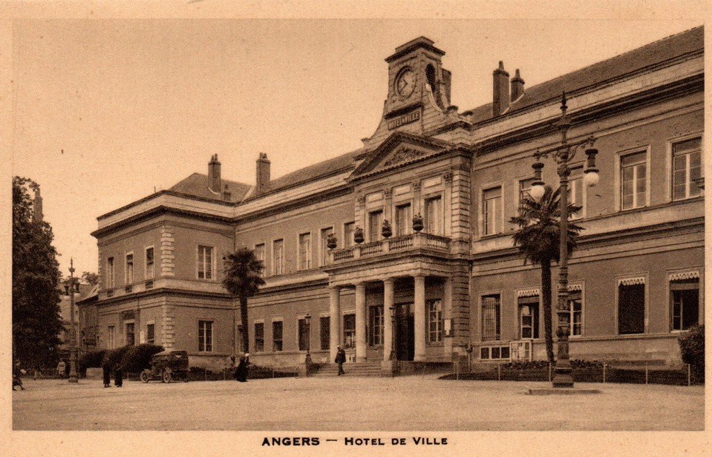 Angers.jpg