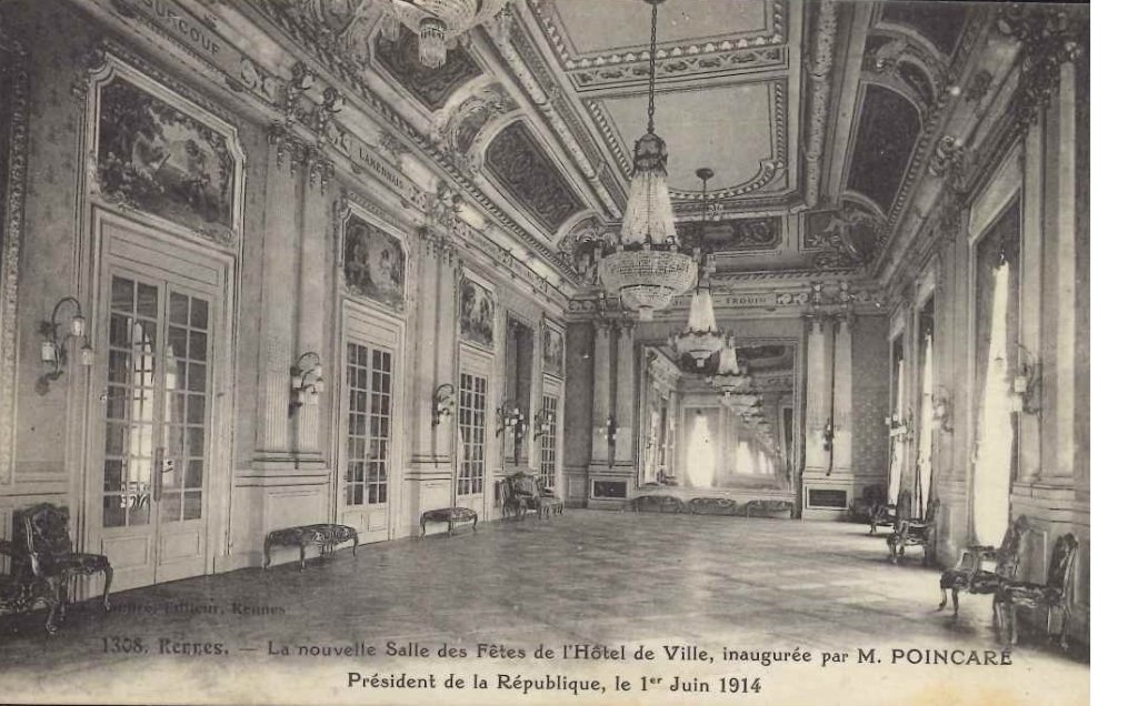 1308 - Rennes - La nouvelle salle des fêtes de l'hotel de ville, inaugurée par M. Poincaré....jpg
