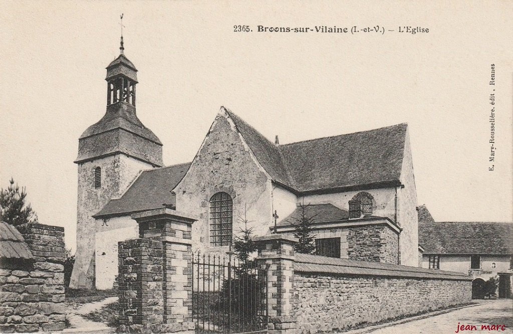 Broons-sur-Vilaine - L'Église.jpg