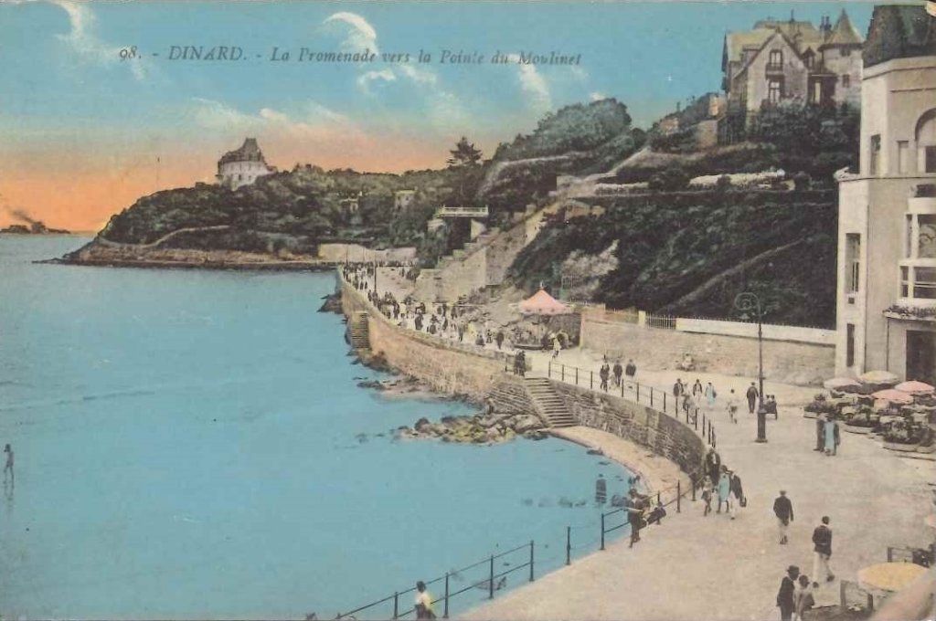 98 - Dinard - La promenade vers la pointe du moulinet.jpg