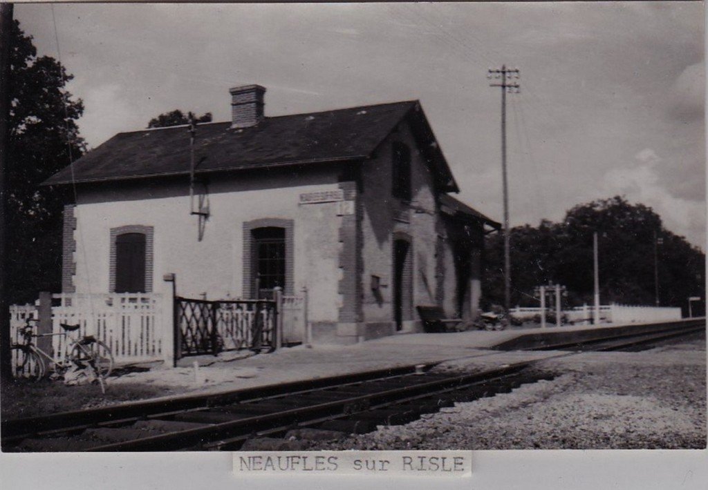 Neaufles -sur-Risle P.jpg