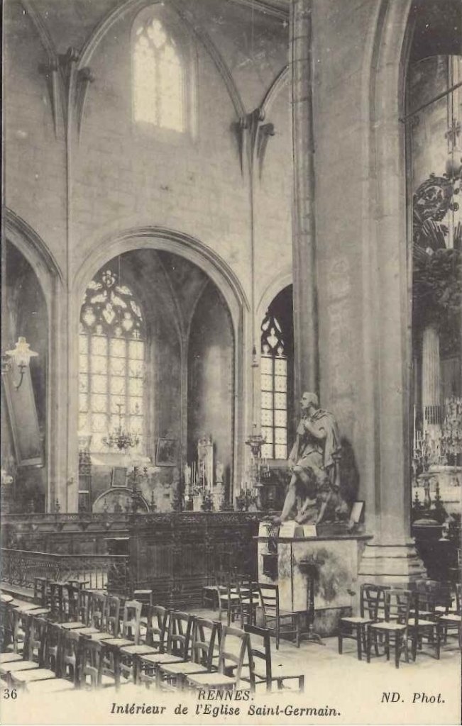 36 - Rennes - Intérieur de l'église Saint Germain.jpg
