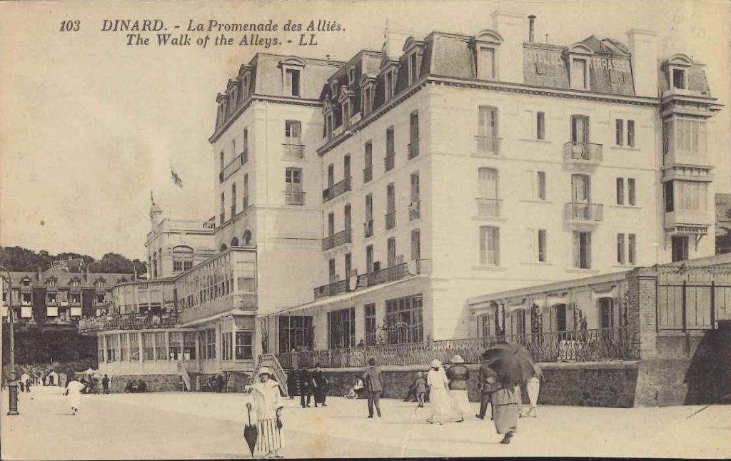 103 - Dinard - La promenade des alliés.jpg