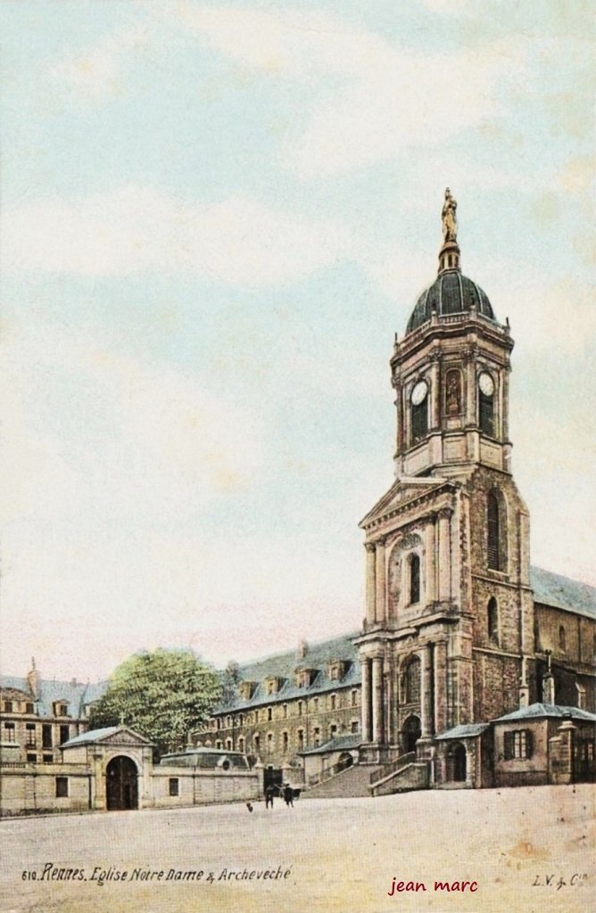Rennes - Eglise Notre-Dame et l'Archevêché.jpg