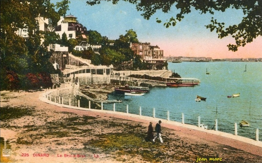 Dinard - Bric à brac.jpg