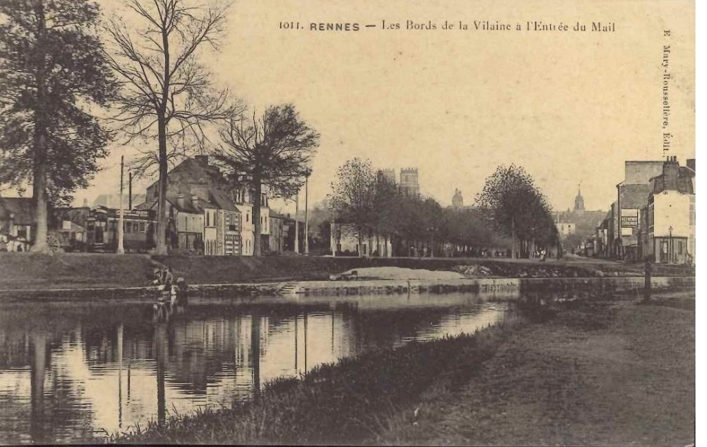 1011 - Rennes - Les bords de la vilaine à l'entrée du mail.jpg