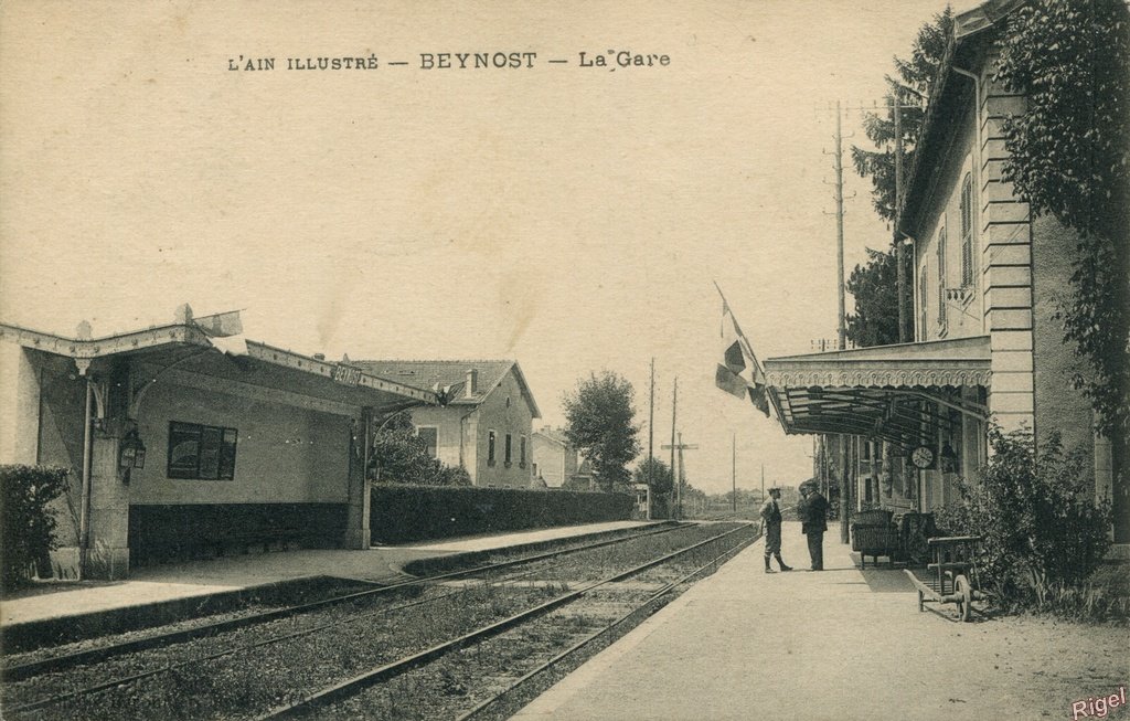 01-Beynost - La Gare.jpg