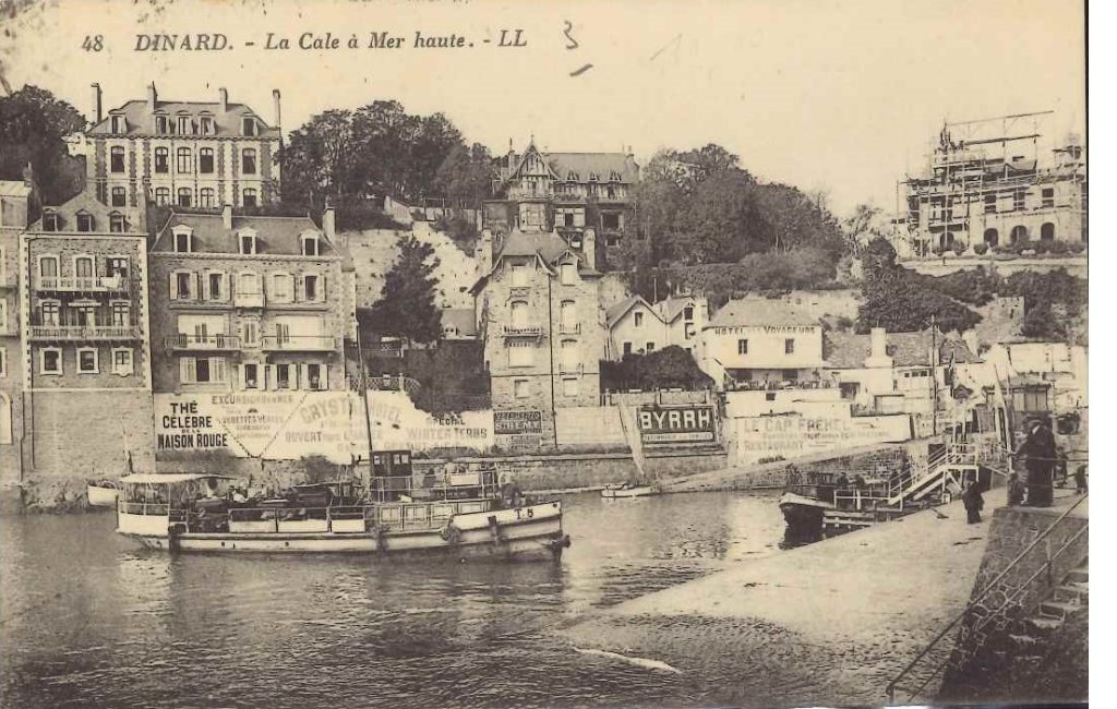 48 - Dinard - La cale à mer haute.jpg