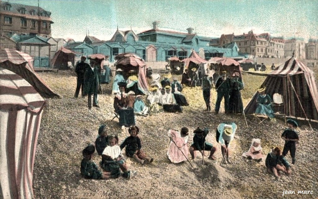 Mers - La Plage devant le Casino.jpg