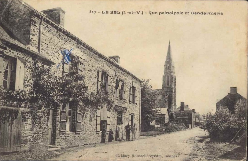 527 - Le Sel - Rue principale et Gendarmerie.jpg