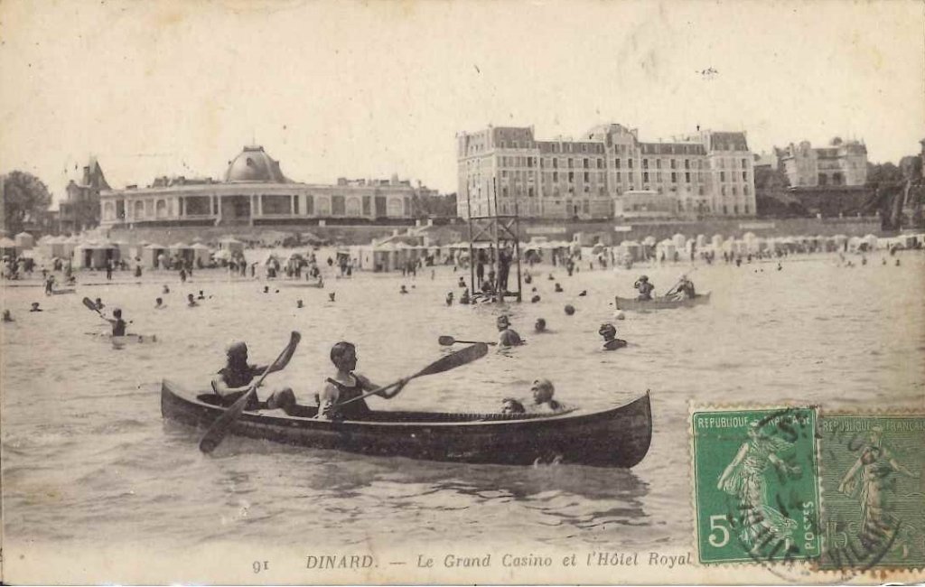 91 - Dinard - Le Grand Casino et l'Hôtel Royal.jpg