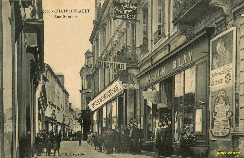 Châtellerault - Rue Bourbon (Editeur imprimeur Gaston Blay).jpg
