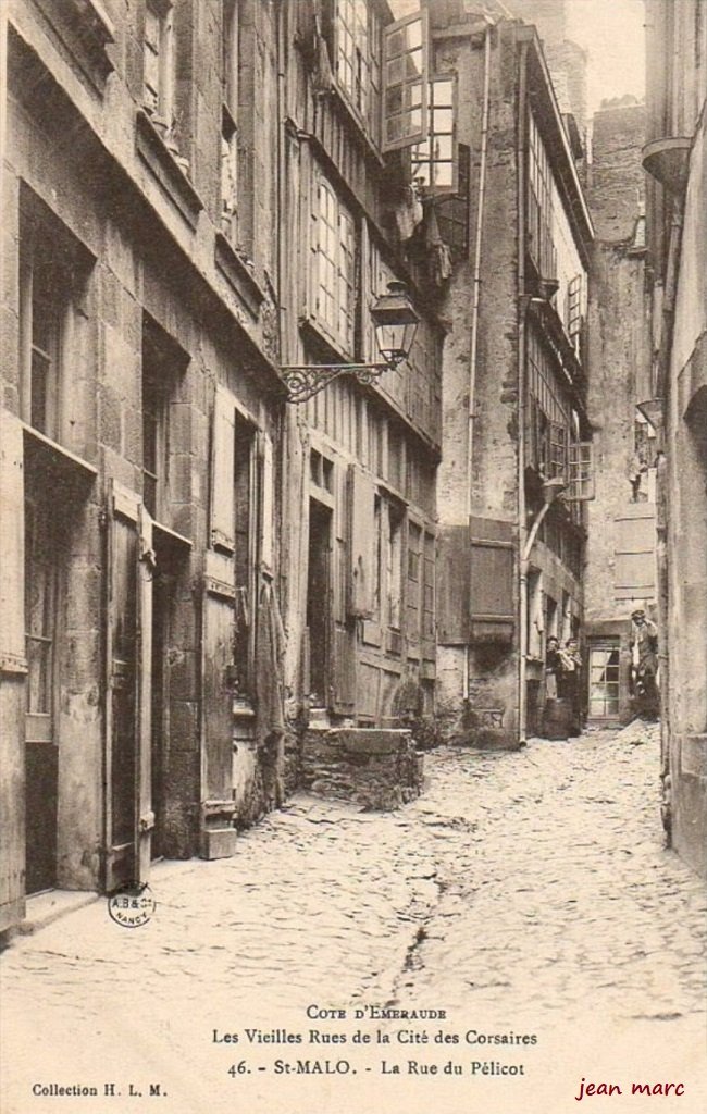 Saint-Malo - Rue du Pélicot.jpg