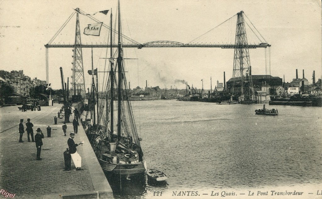 44-Nantes - Les Quais - Le Pont Transbordeur - 121 LL.jpg