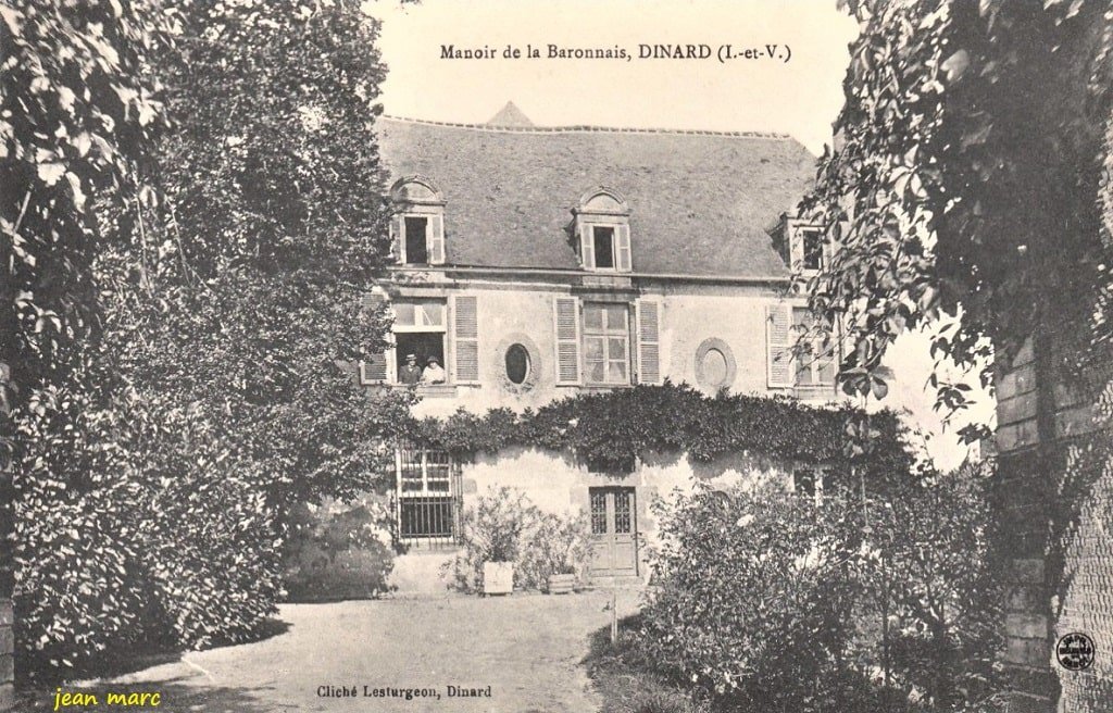 Dinard - Manoir de la Baronnais.jpg
