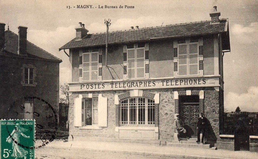 Magny 02.jpg