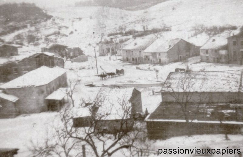 Village detail [F].JPG