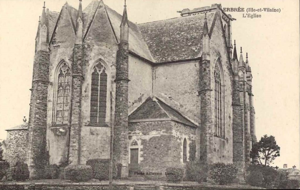 Erbrée - L'église.jpg