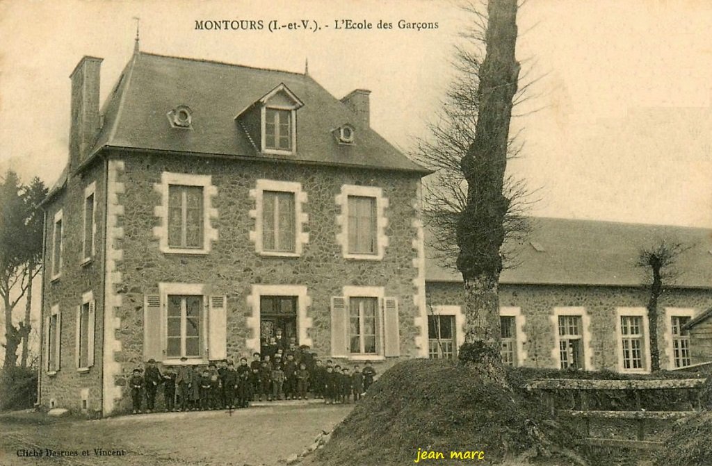 Montours - L'École des Garçons.jpg
