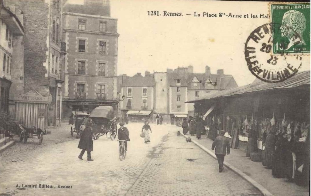 1281 - Rennes - La place Ste-Anne et les Halles.jpg
