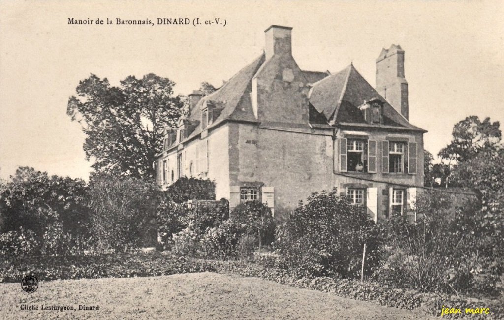 Dinard - Manoir de la Baronnais.jpg