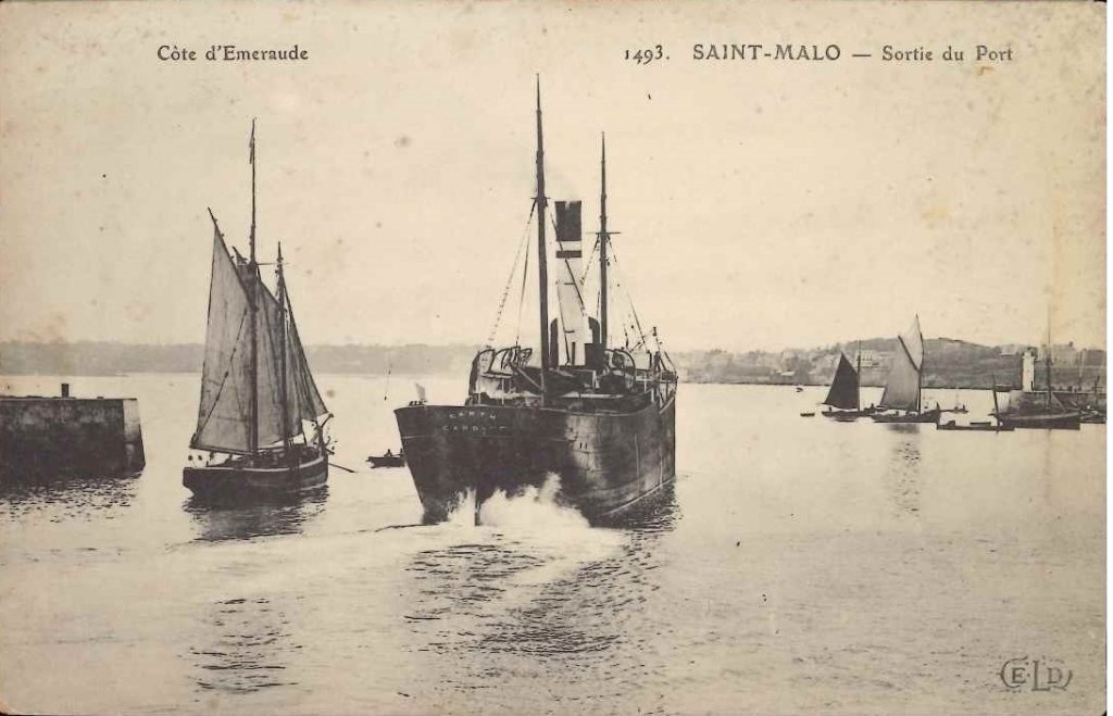 1493 - Saint-Malo - Sortie du Port.jpg
