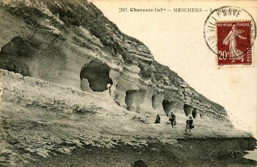 Meschers 397 Grottes.jpg