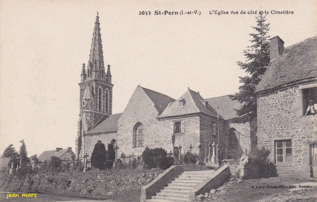 Saint-Pern - L'Église vue de côté et le cimetière.jpg