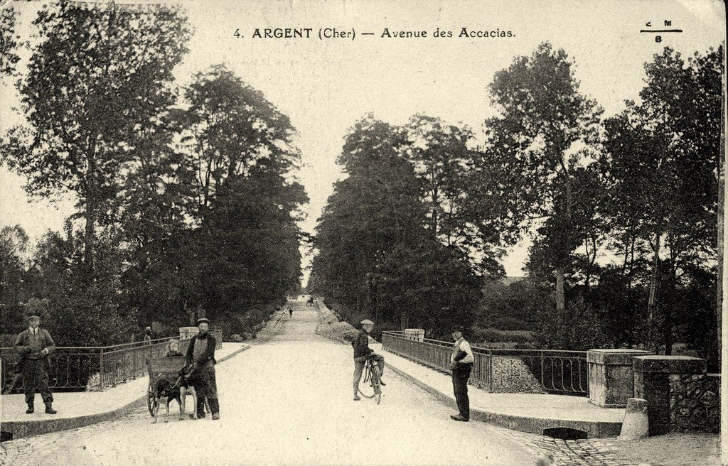 Argent 4 + Att.. à chien.jpg
