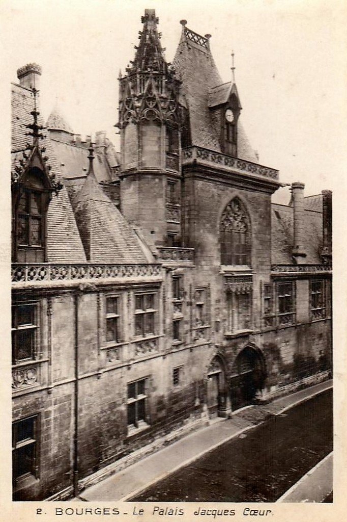 Bourges 2.jpg