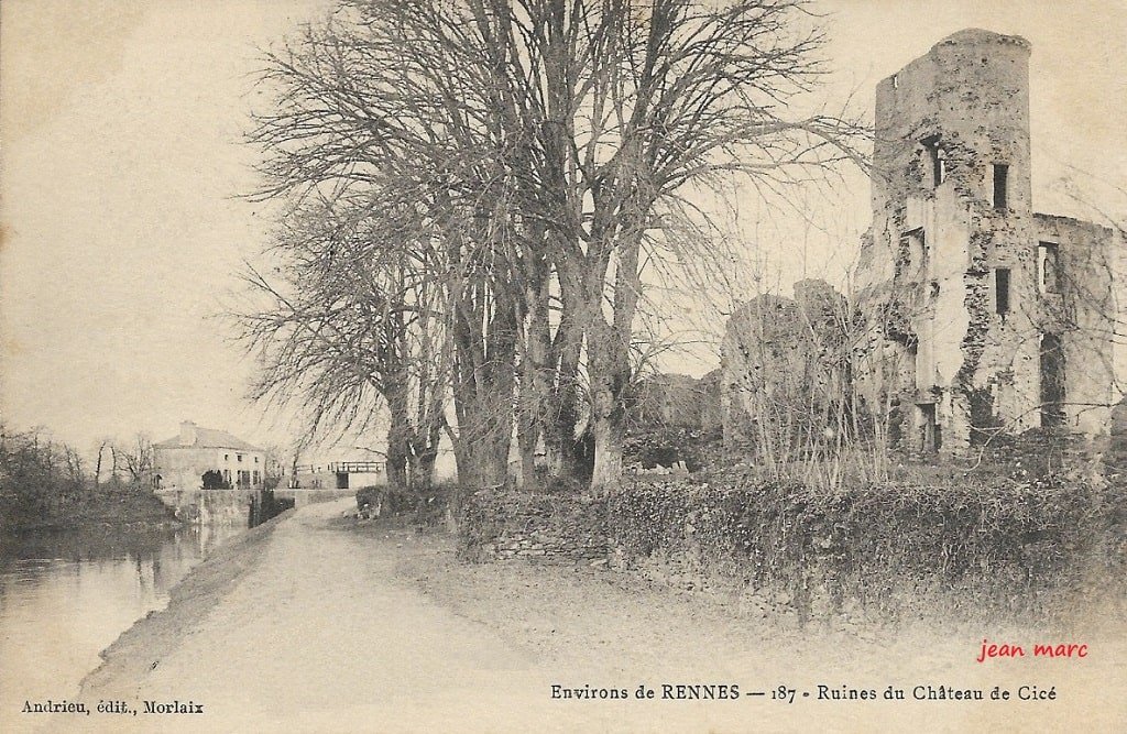 Bruz - Ruines du Château de Cicé.jpg