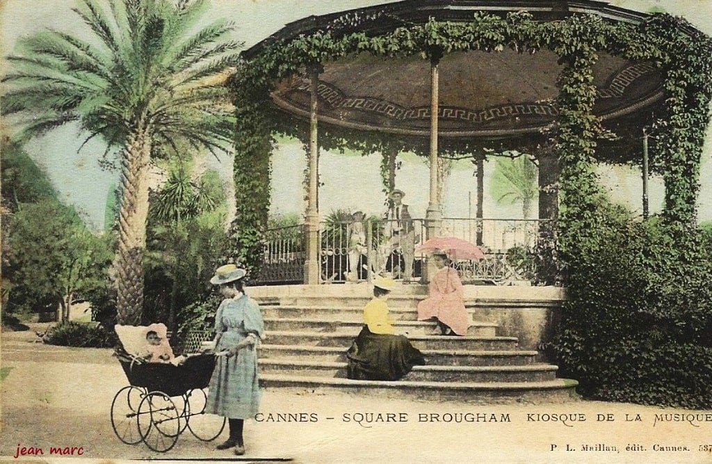 Cannes - Square Brougham - Kiosque de la Musique.jpg