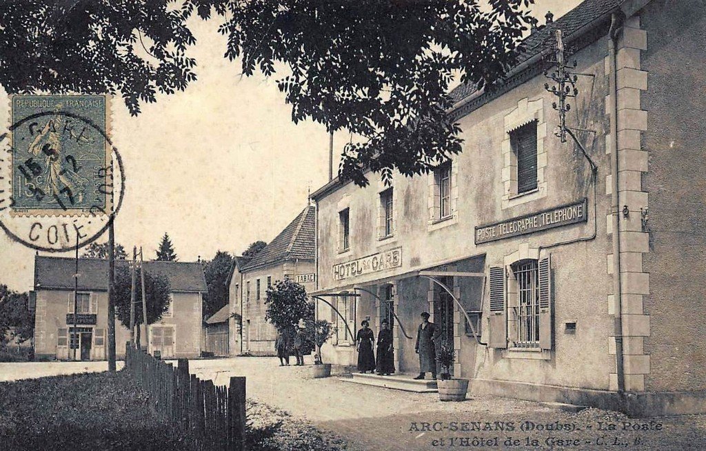 Arc et Senans CLB.jpg