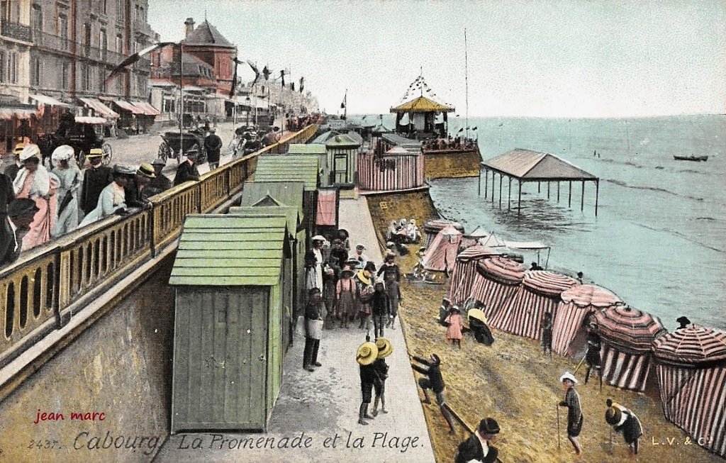 Cabourg - La Promenade et la Plage.jpg