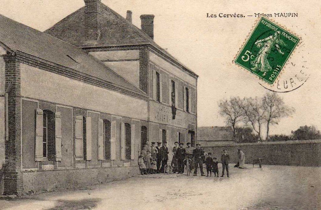 Les Corvées 28..jpg
