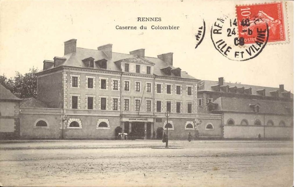 Rennes - Caserne du Colombier.jpg