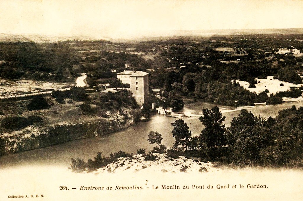 Remoulins 264 ABEN.jpg