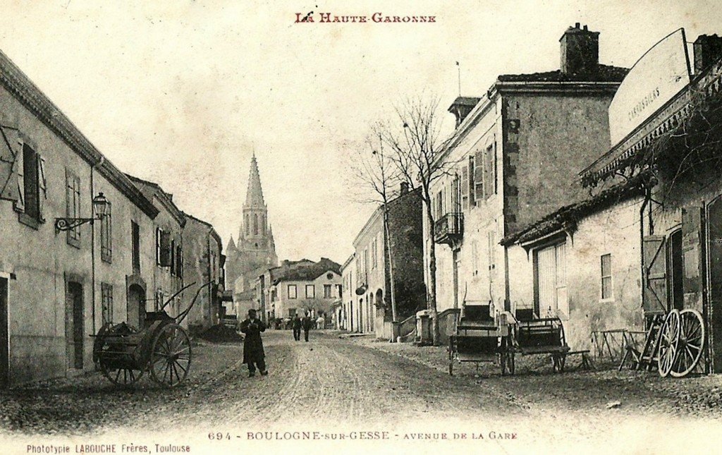Boulogne sur G. 699 LT.jpg