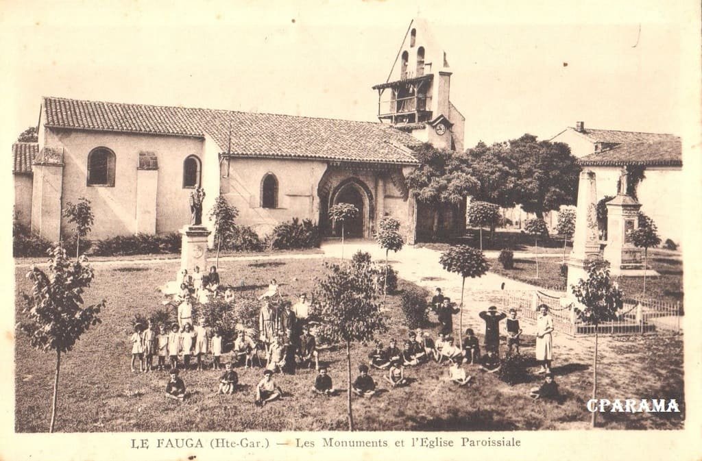 Fauga Cely monument.jpg