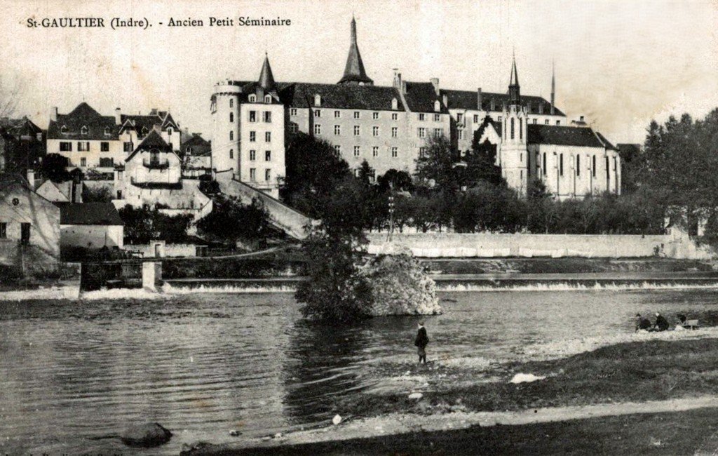 Saint Gaultier 8.jpg