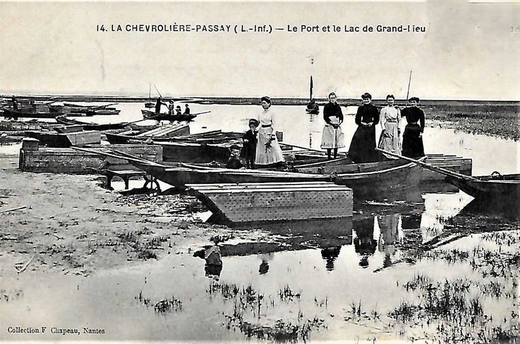 La Chevrolière Passay 14 F.C..jpg