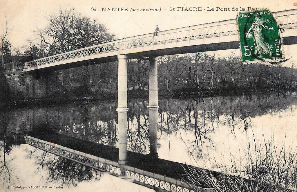 Saint Fiacre (94) Vassellier.jpg